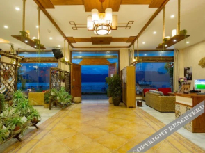 Yuehu Boutique Hotel