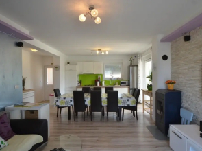 Villas in Kanfanar With 4 Bedrooms and 5 Bathrooms