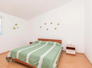 Stunning Apartment in Razanac With 2 Bedrooms and Wifi