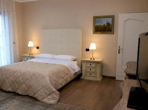 Erania Rooms & Apartments