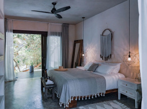 Lula Tulum, a Small Luxury Hotel