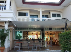 East Shore Resort