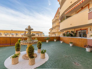 797 Holiday Rentals- Piso con amplia terraza a solo 1 min de la playa