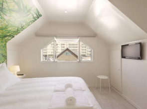 Cool and Sea Beach House