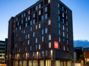 Leonardo Hotel Bristol City