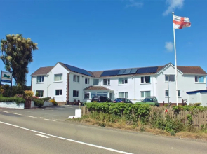 Sunnymeade Country Hotel