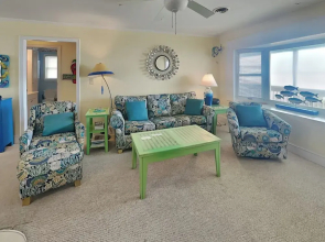 Bright's Beach Front by Topsail Realty