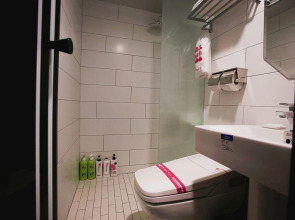 Yaja Gangnam Nonhyeon