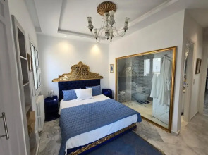 Luxurious Sea View With Private Beach in Gammarth Marsa