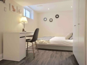 Boutique Apartment 2 Bedrooms / Separate Entrance