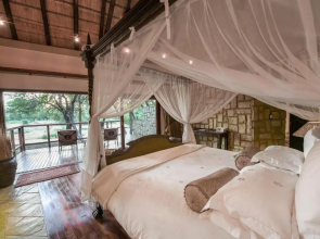 Shumbalala Game Lodge