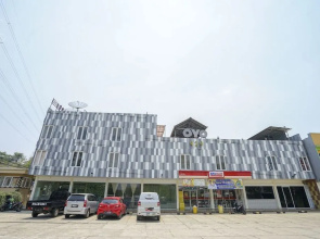 OYO 1727 Hotel 929