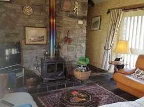 Cosy Coach House Cottage