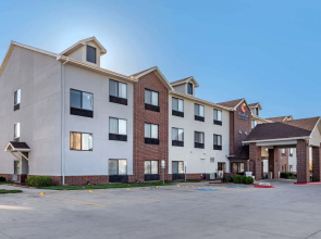 Comfort Inn & Suites Emporia