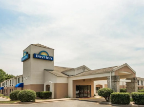 Days Inn Yadkinville