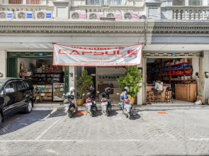 Koolkost Syariah Capsule Homestay Kedungdoro