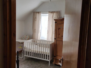 Lovely 4-bed Property in Mullaghbawn