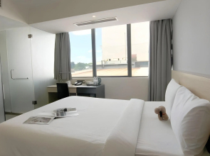 Pacific Express Hotel Central Market