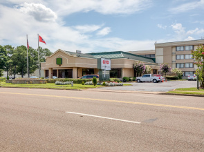 Gardentree Hotels Memphis East near I 40