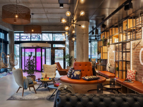 Hotel Moxy Duesseldorf South