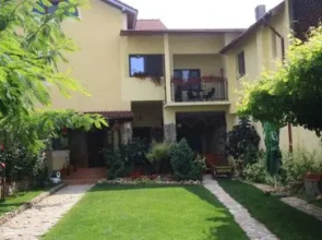 Casa Elena Mahmudia