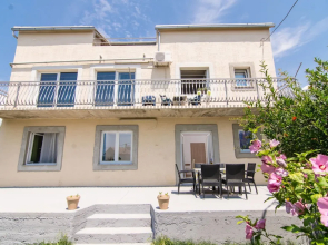 Apartmani Dolores