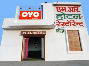 OYO Flagship 70309 Mr Hotel