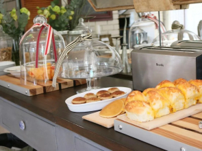 French Manor Guest House