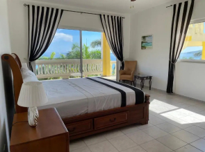 Spring Garden Mobay Resort Luxurious Apartments