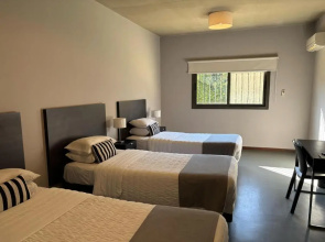 Pilar Suites by Viva