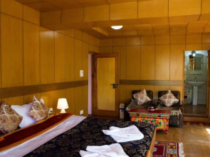 Hotel Ladakh Greens