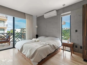 2 BR Apartment With Spacious Loft Close From Beach Zone