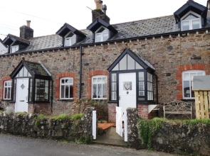 Lazy Bear Cottage
