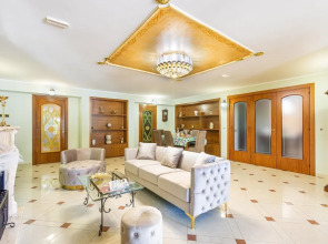 3602 Villa Asia by Barbarhouse