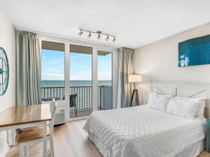 Sandestin Resorts, Bayside, 3rd Floor, Bay Front Studio