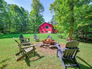 Inviting Vermont Home On Mount Ascutney!