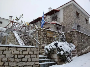 Dolopia Hotel