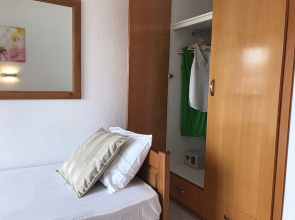 Cape Blue Apartments