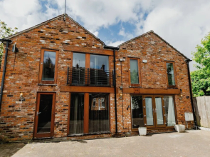Platform Avenues 5 Bed House