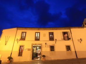 Hotel PAX Casona del Busto