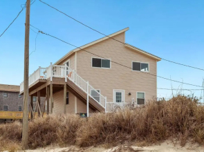 7148 Just Beachy 1 Min Walk to Beach