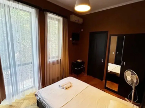 Отель Old Street Tbilisi