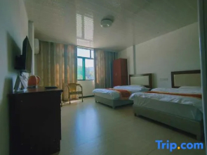 Yuexi Hualintu Restaurant Homestay