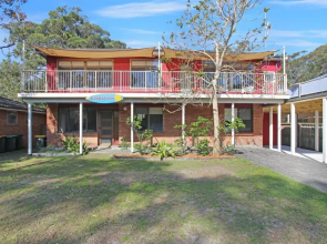 Barralong Beach House