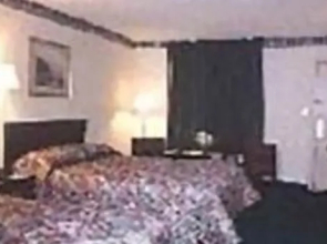 Lacasa Inn And Suites