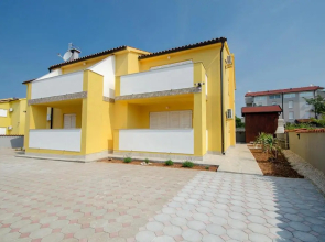 Apartments Dario