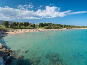 How Beach,modern apartment close to the beach,WiFi