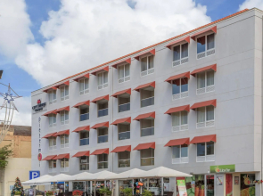 City Suites Beach Hotel