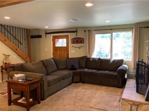 Felthaus Family Cabin