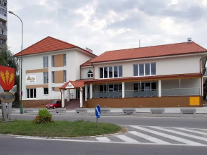 Elite Hotel And Restaurant